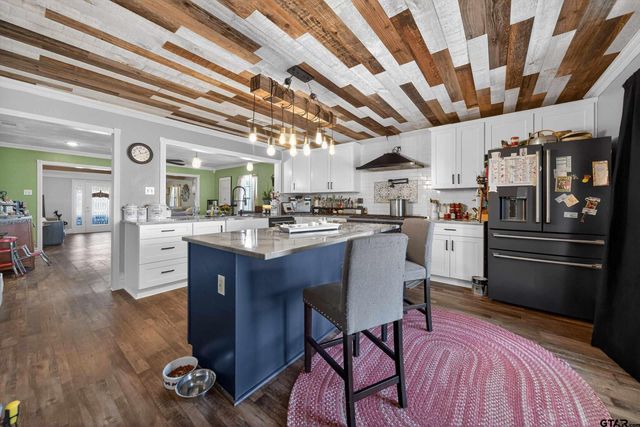 22384 CR 445, Lindale, TX 75771