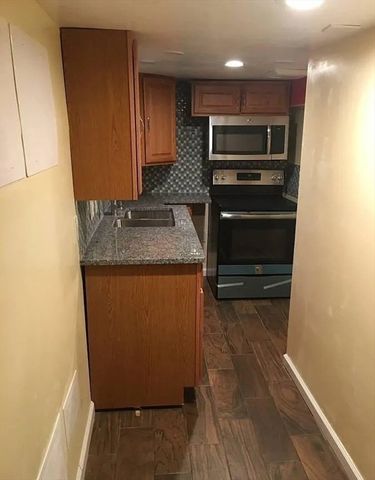 338 Riverside B, Medford, MA 02155