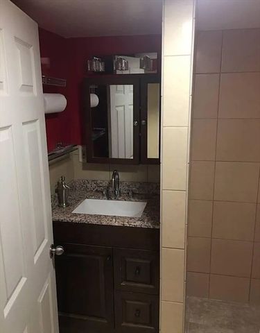 338 Riverside B, Medford, MA 02155