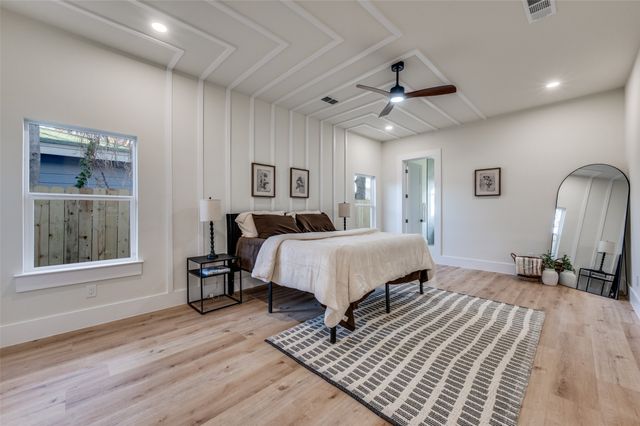 1836 Pueblo Street, Dallas, TX 75212