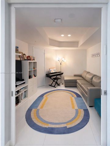 250 Sunny Isles Boulevard TH207, Sunny Isles Beach, FL 33160