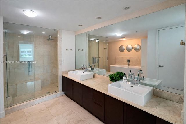 250 Sunny Isles Boulevard TH207, Sunny Isles Beach, FL 33160