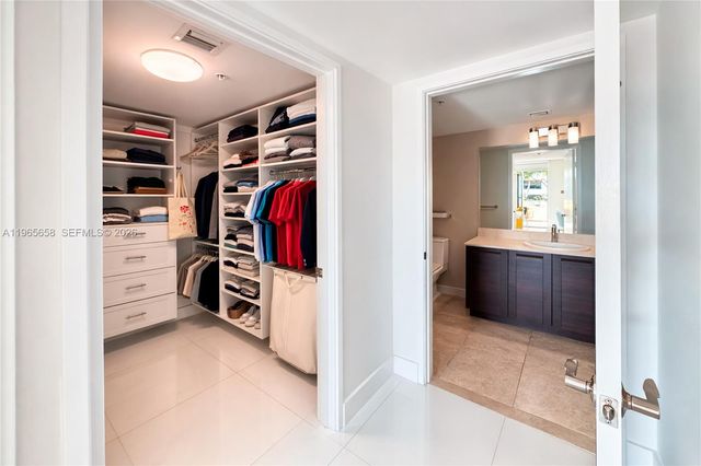 250 Sunny Isles Boulevard TH207, Sunny Isles Beach, FL 33160