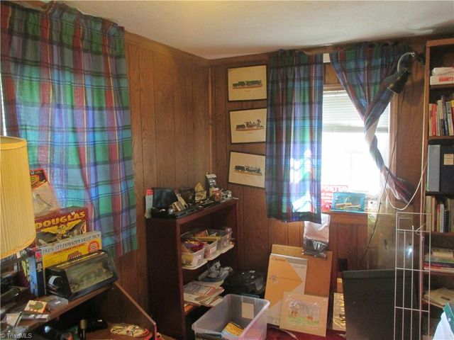 1126 Manning Street, Eden, NC 27288