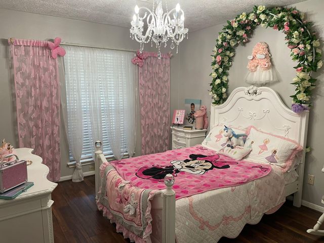 14227 Sandfield Drive, Houston, TX 77077