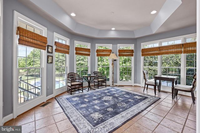 24266 SUNNY MEADOW LN, Aldie, VA 20105