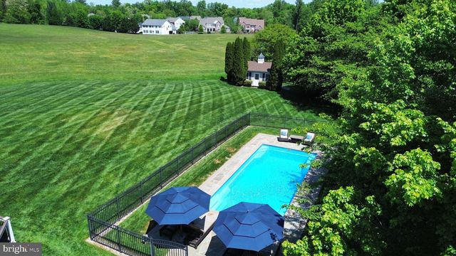 24266 SUNNY MEADOW LN, Aldie, VA 20105