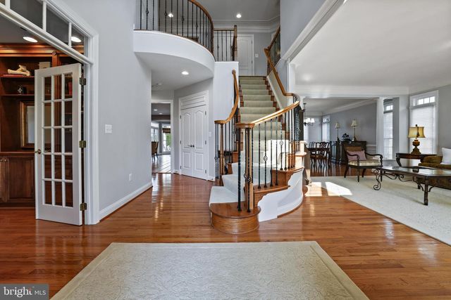 24266 SUNNY MEADOW LN, Aldie, VA 20105