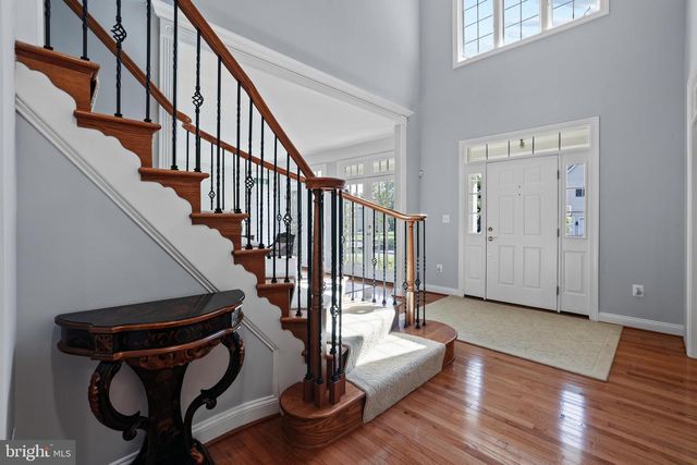 24266 SUNNY MEADOW LN, Aldie, VA 20105