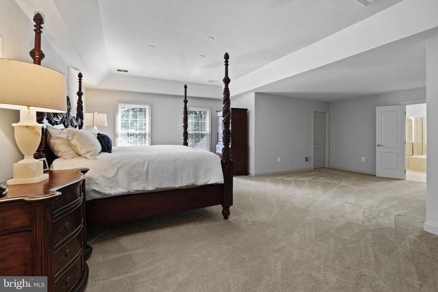 24266 SUNNY MEADOW LN, Aldie, VA 20105