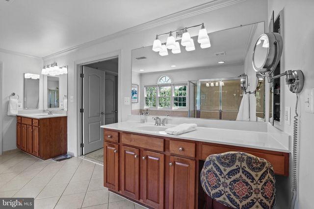 24266 SUNNY MEADOW LN, Aldie, VA 20105