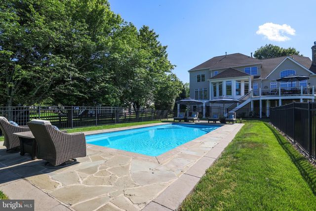 24266 SUNNY MEADOW LN, Aldie, VA 20105