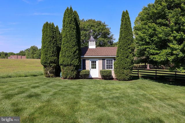 24266 SUNNY MEADOW LN, Aldie, VA 20105