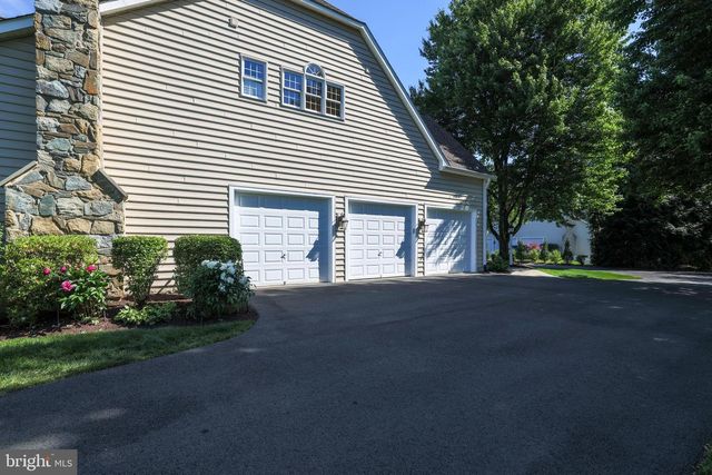 24266 SUNNY MEADOW LN, Aldie, VA 20105