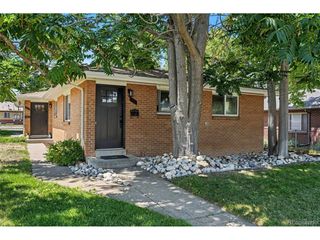 2461 S Corona St, Denver, CO 80210