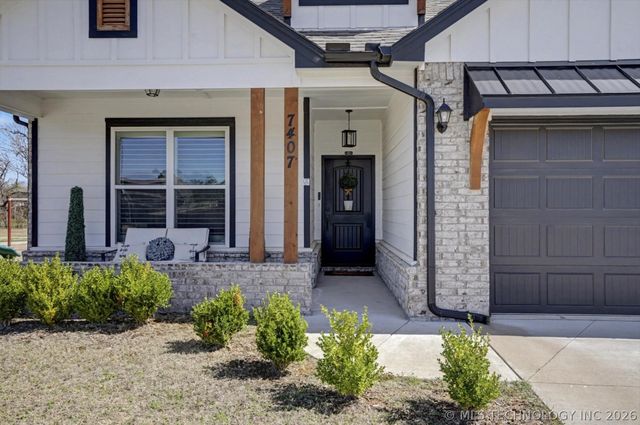 7407 S Walnut Avenue, Broken Arrow, OK 74011
