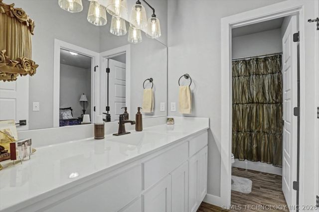 7407 S Walnut Avenue, Broken Arrow, OK 74011