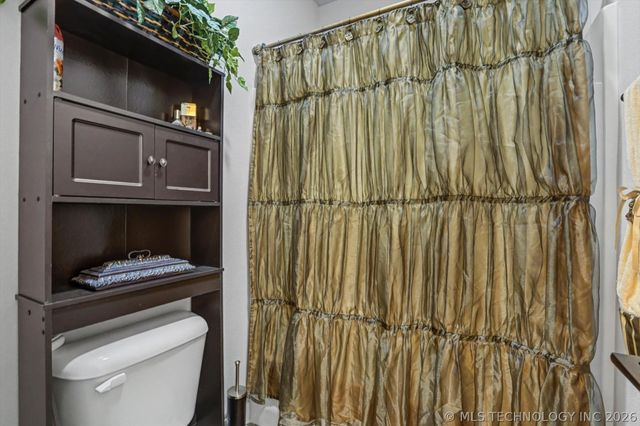 7407 S Walnut Avenue, Broken Arrow, OK 74011