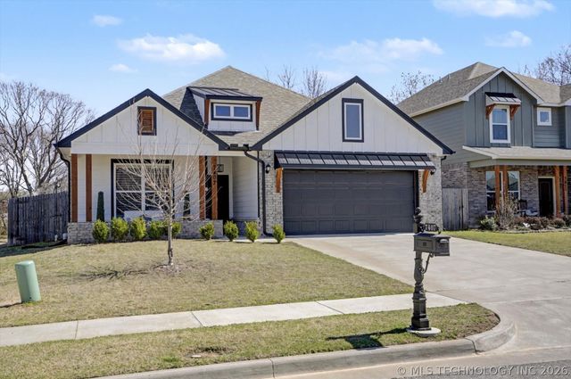 7407 S Walnut Avenue, Broken Arrow, OK 74011