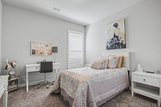 7407 S Walnut Avenue, Broken Arrow, OK 74011