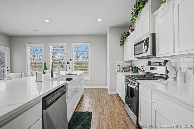 7407 S Walnut Avenue, Broken Arrow, OK 74011