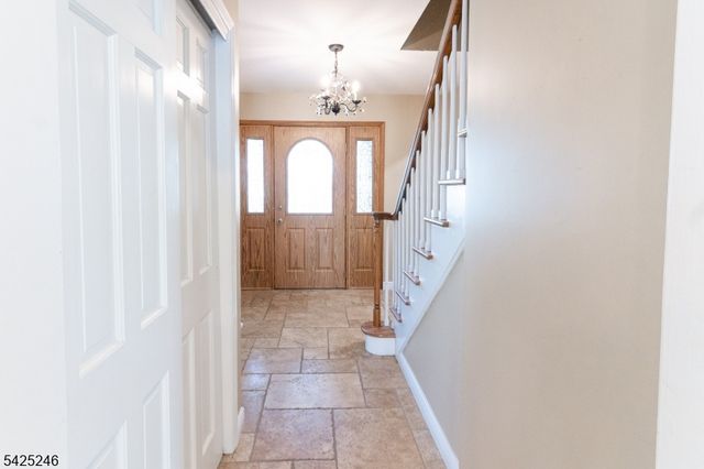 63 Independence Dr, East Brunswick Twp., NJ 08816
