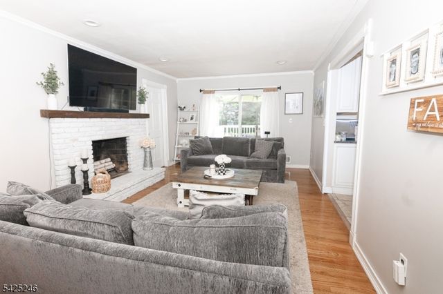 63 Independence Dr, East Brunswick Twp., NJ 08816