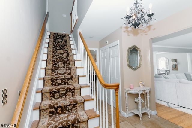 63 Independence Dr, East Brunswick Twp., NJ 08816