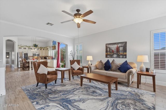 981 E CONSTITUTION Drive, Gilbert, AZ 85296