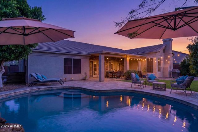 981 E CONSTITUTION Drive, Gilbert, AZ 85296