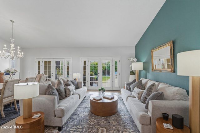 981 E CONSTITUTION Drive, Gilbert, AZ 85296