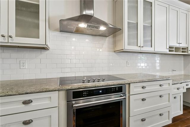 2828 Garland Atwater Jr CT, Virginia Beach, VA 23456