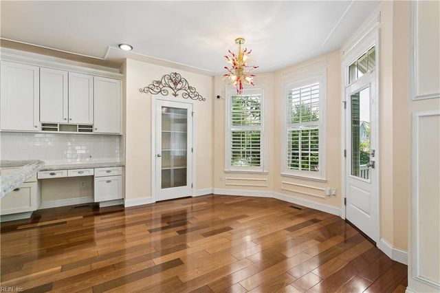 2828 Garland Atwater Jr CT, Virginia Beach, VA 23456