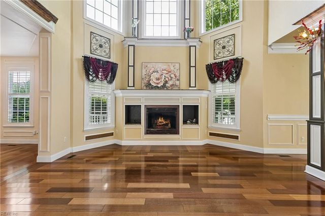 2828 Garland Atwater Jr CT, Virginia Beach, VA 23456