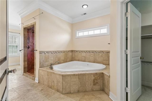 2828 Garland Atwater Jr CT, Virginia Beach, VA 23456