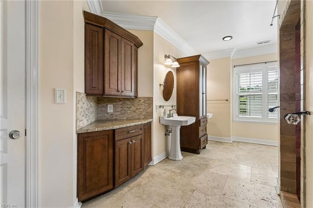 2828 Garland Atwater Jr CT, Virginia Beach, VA 23456
