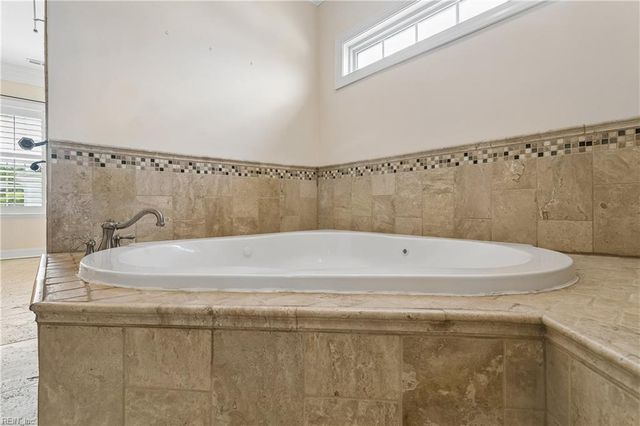 2828 Garland Atwater Jr CT, Virginia Beach, VA 23456