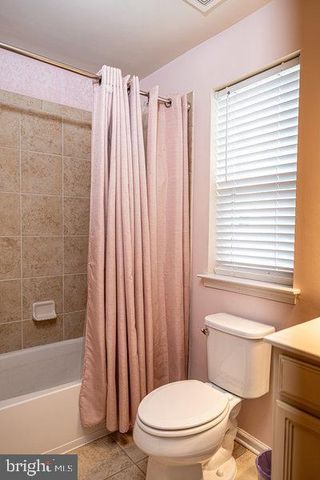 11287 SAINT CHRISTOPHER DR, White Plains, MD 20695