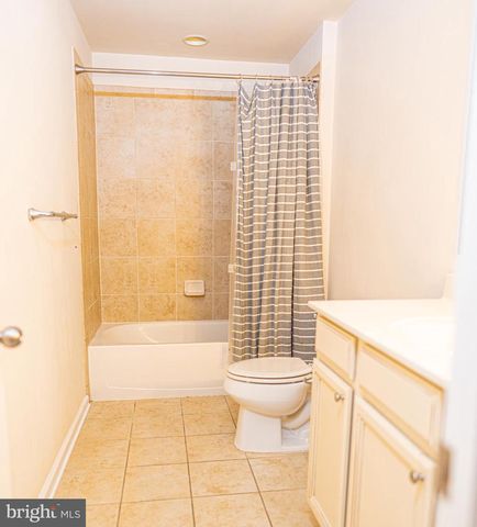 11287 SAINT CHRISTOPHER DR, White Plains, MD 20695