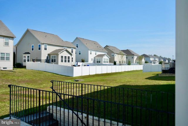 11287 SAINT CHRISTOPHER DR, White Plains, MD 20695