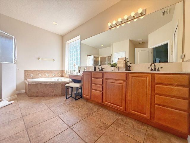 11416 LAKE KATHERINE CIRCLE, Clermont, FL 34711