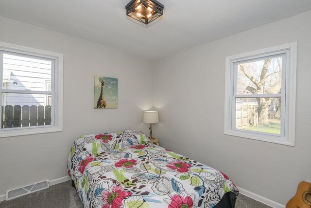 4676 N 46th STREET, Milwaukee, WI 53218