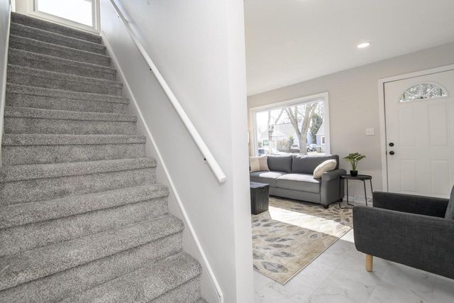 4676 N 46th STREET, Milwaukee, WI 53218