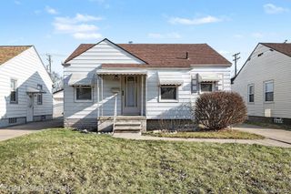 23328 Lexington Avenue, Eastpointe, MI 48021