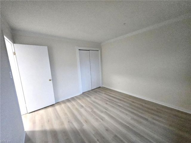 3912 Riverside CIR, Virginia Beach, VA 23453