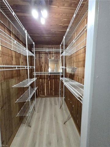 3912 Riverside CIR, Virginia Beach, VA 23453