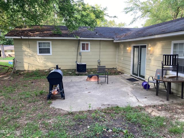 3121 Woodvile Circle, Jackson, MS 39212