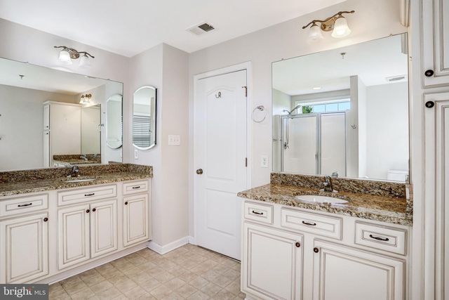 13152 JOHN MARTIN DR, Williamsport, MD 21795