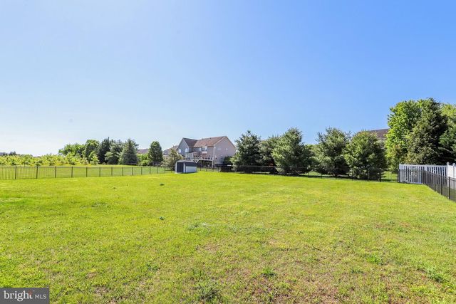 13152 JOHN MARTIN DR, Williamsport, MD 21795