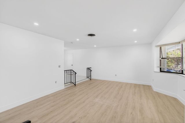 2101 Collier Avenue, Lake Worth Beach, FL 33461